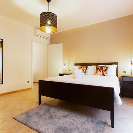 Porta Torre Como Apartment - By Relais Di Giada Экстерьер фото