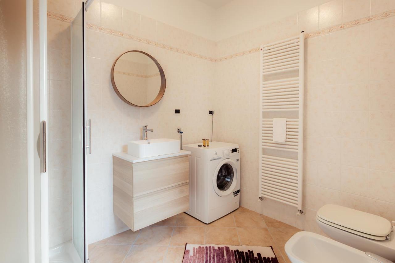 Porta Torre Como Apartment - By Relais Di Giada Экстерьер фото