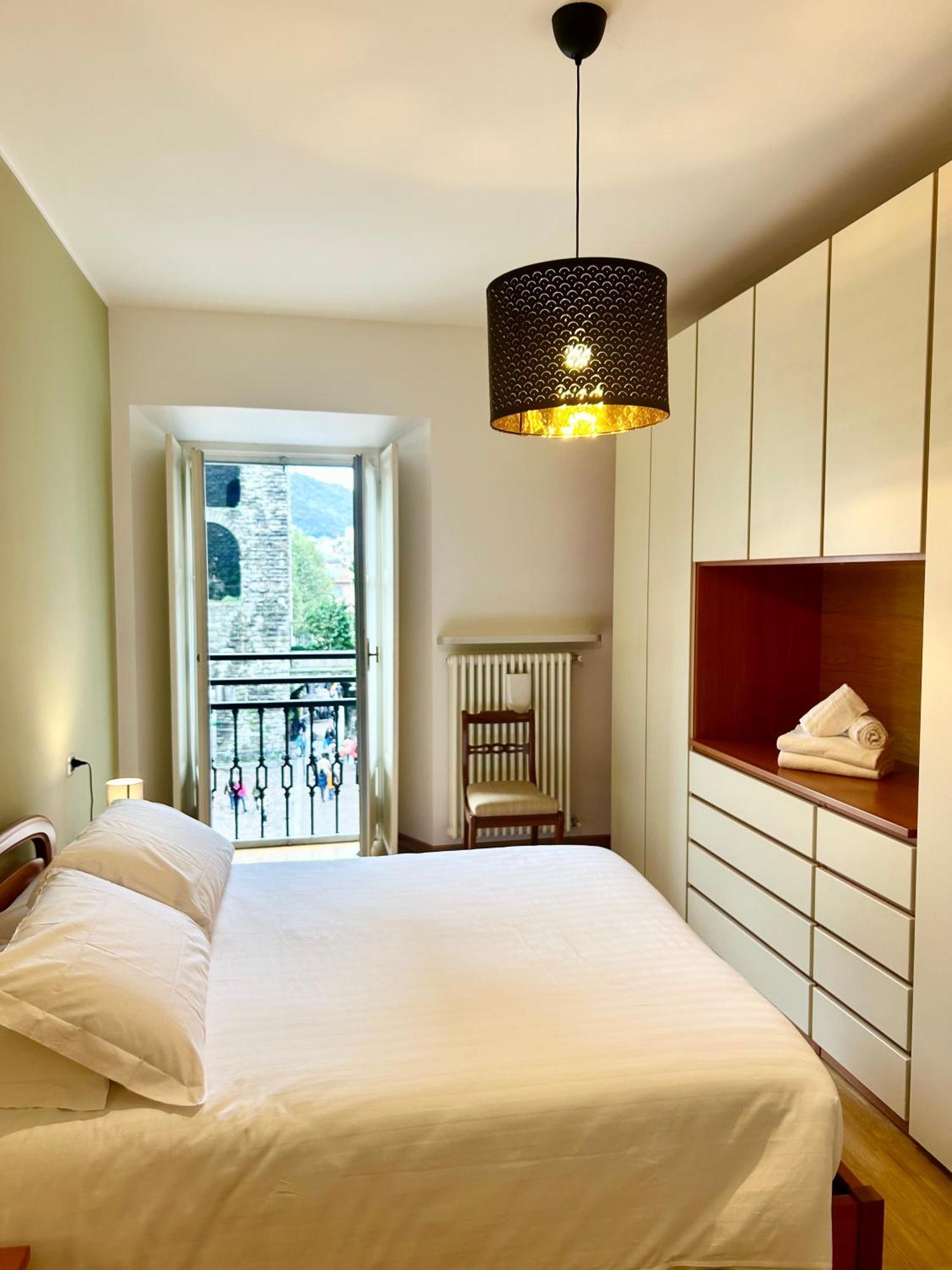 Porta Torre Como Apartment - By Relais Di Giada Экстерьер фото